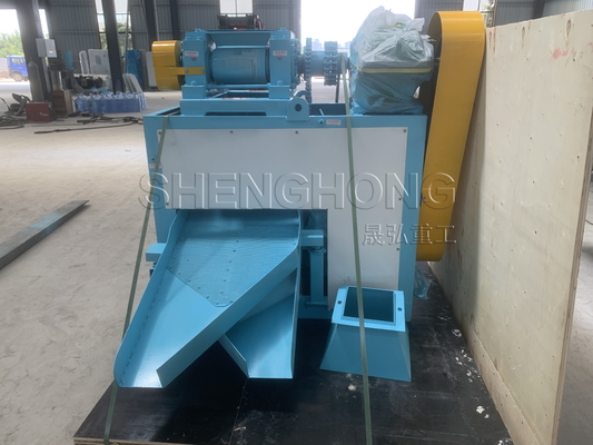 ขนาดการให้อาหาร 0.5 มิลลิเมตร ผสมปุ๋ย Granulator สําหรับปุ๋ยและแกรนูลรูปร่างโอวาล