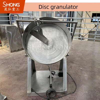 อัตราการแกรนูล 93% 380V Disc Pelletizer สำหรับปุ๋ยอินทรีย์ความชื้นฟีด 20% -40% และการทำลูกตะกอน
